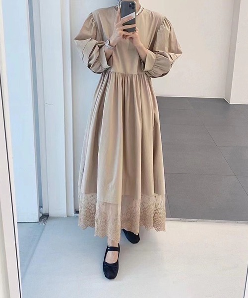 gossip!ロサンゼルス(ゴシップロサンゼルス)の「ランタンスリーブ レースドッキングボリュームワンピース(ワンピース・レディース・ベージュ/ブラック・FREE)」の2枚目の写真