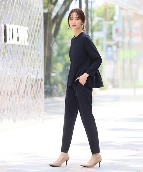 セール】ペプラムギャザーブラウス テーパードパンツ セットアップ