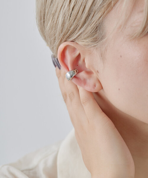 ear PAPILLONNER（イアパピヨネ）の「蝶々リボンピアス（ピアス（両耳 