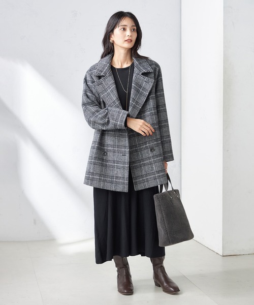 a.v.v(アーヴェヴェ)の「ギャザーニットワンピース(ワンピース・レディース・ブラック/グレー・38/36/40)」の11枚目の写真