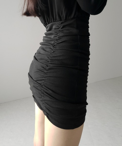 me+em select（ミームセレクト）の「【 ２color 】裏毛シャーリングスウェットミニワンピース ／ urake shirring sweat mini one piece（ワンピース・レディース・グレー/ブラック・FREE）」の12枚目の写真