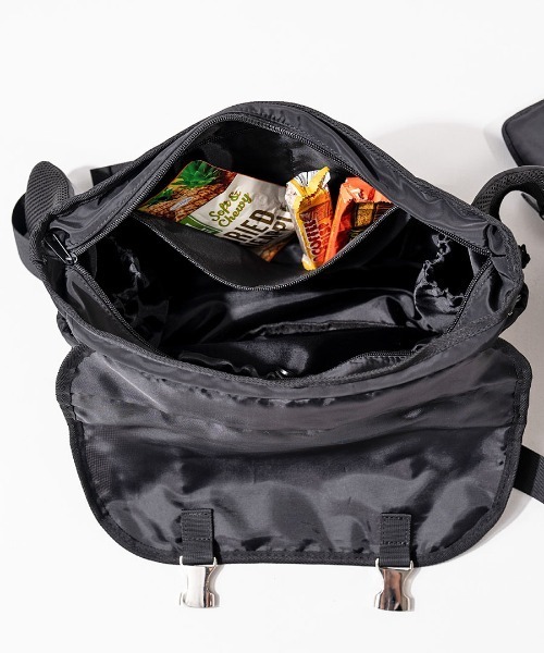 HAYNI(ヘイニ)の「Lekha レカ(ボディバッグ/ウエストポーチ・レディース・ブラック・FREE)」の19枚目の写真