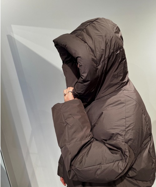 Solace（ソレイス）の「フード付き中綿パフブルゾン（ダウンジャケット/コート・レディース・ブラック/ブラウン・FREE）」の10枚目の写真