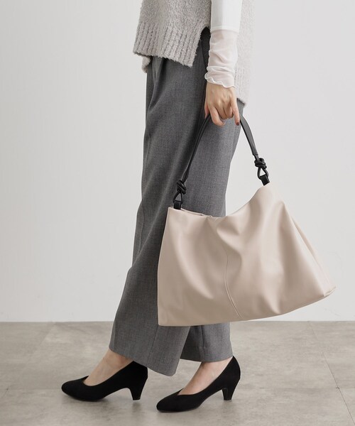 grove（グローブ）の「ロープハンドルワンショルダー（トートバッグ・レディース・ブラック/シルバー系その他/ベージュ系その他7/ライトグレー・00）」の9枚目の写真