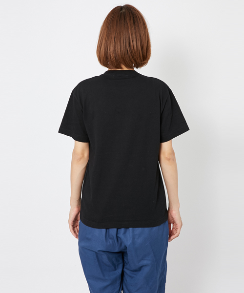 MILKFED.（ミルクフェド）の「S/S BASIC TEE STENCIL（Tシャツ/ロゴ）（Tシャツ/カットソー・レディース・ホワイト/ブラック/ネイビー/ピンク・SMALL/MEDIUM）」の6枚目の写真