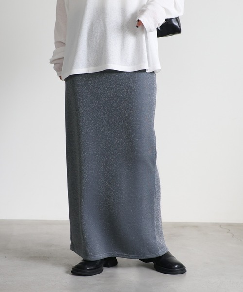 select MOCA(セレクトモカ)の「バックスリットラメタイトスカート(スカート・レディース・チャコール/ベージュ/ブラック・LARGE/MEDIUM)」の1枚目の写真