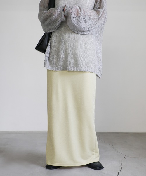 select MOCA(セレクトモカ)の「バックスリットラメタイトスカート(スカート・レディース・チャコール/ベージュ/ブラック・LARGE/MEDIUM)」の19枚目の写真
