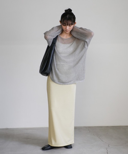 select MOCA(セレクトモカ)の「バックスリットラメタイトスカート(スカート・レディース・チャコール/ベージュ/ブラック・LARGE/MEDIUM)」の5枚目の写真