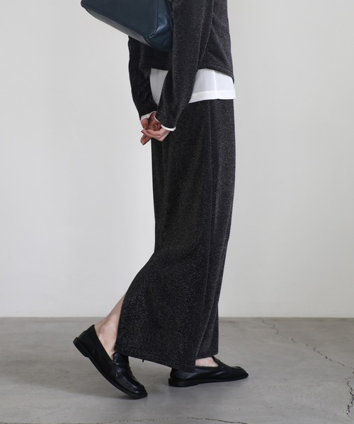 select MOCA（セレクトモカ）の「バックスリットラメタイトスカート