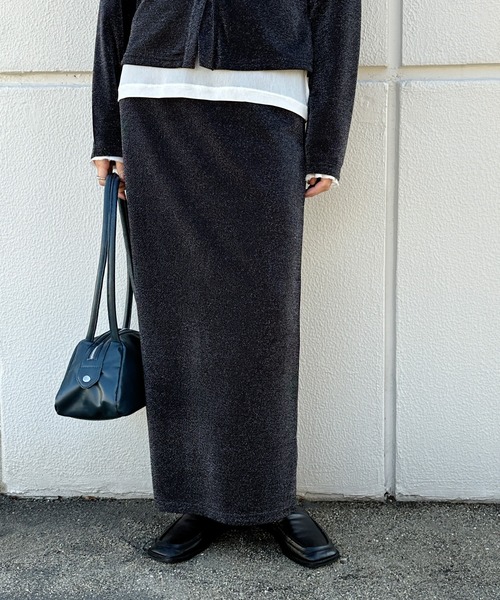 select MOCA(セレクトモカ)の「バックスリットラメタイトスカート(スカート・レディース・チャコール/ベージュ/ブラック・LARGE/MEDIUM)」の16枚目の写真