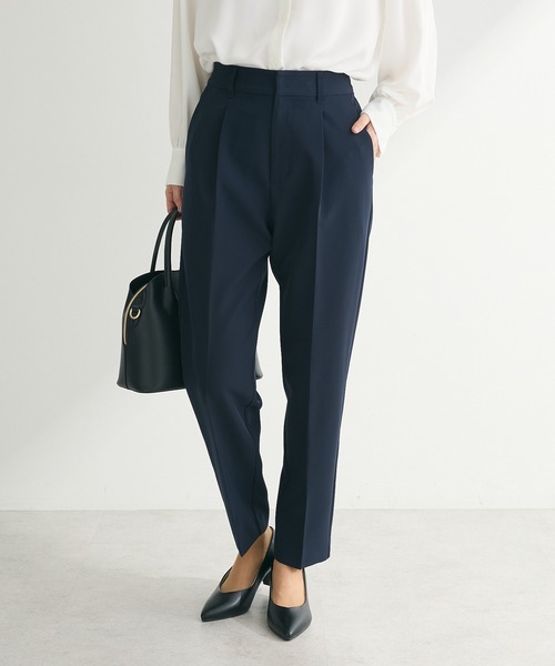 ef-de(エフデ)の「ef-de タックテーパードパンツ(スラックス・レディース・ライトグレー/ダークネイビー・SMALL/MEDIUM/LARGE)」の18枚目の写真