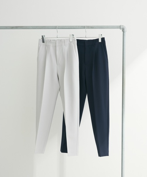 ef-de(エフデ)の「ef-de タックテーパードパンツ(スラックス・レディース・ライトグレー/ダークネイビー・SMALL/MEDIUM/LARGE)」の14枚目の写真