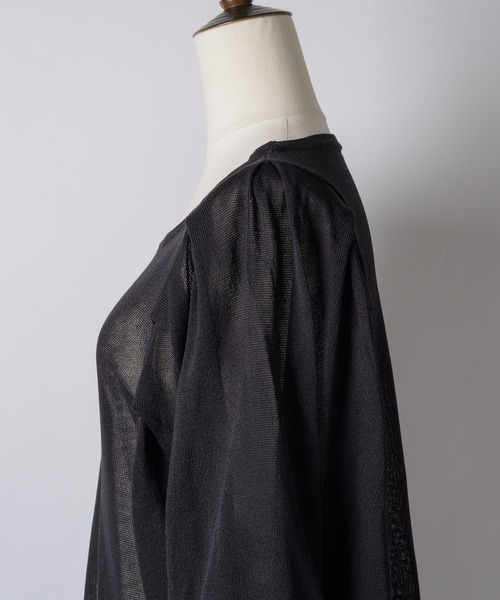 LA BELLE ETUDE（ラベルエチュード）の「シアーボリュームパフ袖ニット（ニット/セーター・レディース・ネイビー/ピンク/ブラック/グレー・FREE）」の10枚目の写真