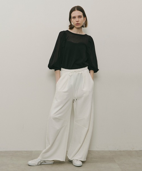 LA BELLE ETUDE（ラベルエチュード）の「シアーボリュームパフ袖ニット（ニット/セーター・レディース・ネイビー/ピンク/ブラック/グレー・FREE）」の17枚目の写真