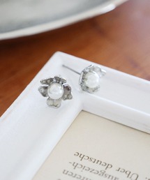 niko and... | メタルパール調コンビフラワーピアス(ピアス（両耳用）)