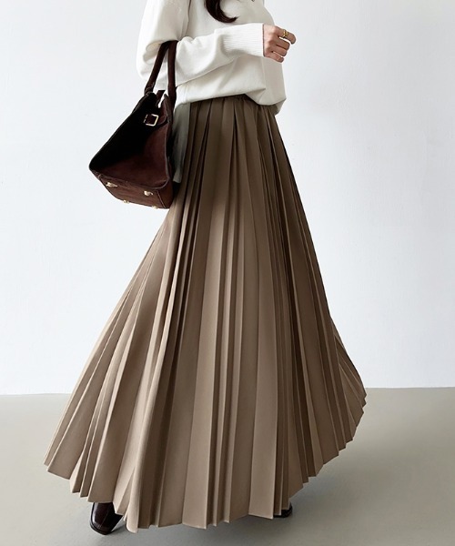 COCOMOMO（ココモモ）の「【選べる2丈×カラー展開】 プリーツスカート ロング プリーツ スカート ロングスカート マキシスカート きれいめ オフィスカジュアル（スカート・レディース・ブラウン/スカイブルー系/ブラック系/ブルー系/スカイブルー/ブラック/ブラウン系/グレー/ブルー/グレー系/イエロー/イエロー系/ライトグリーン/ライトグリーン系/ベージュ/グリーン/ライトグレー/グリーン系/ベージュ系/ライトグレー系・M/L）」の7枚目の写真