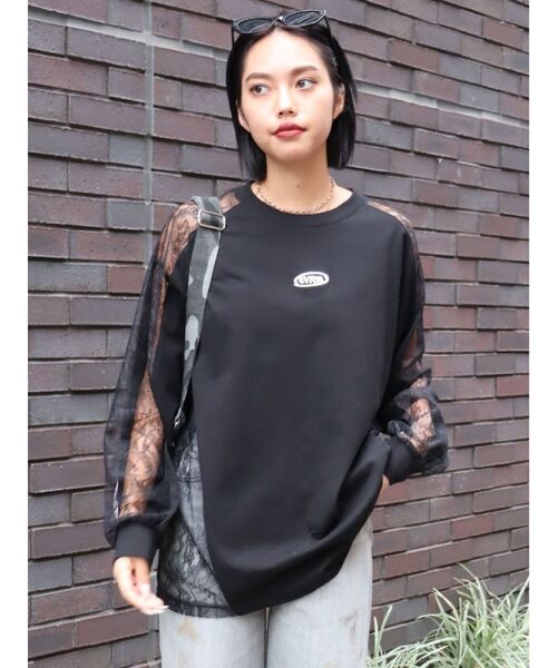 EVRIS（エヴリス）の「レースコンビトップスBIGロンT（Tシャツ/カットソー・レディース・ホワイト/ブラック/チャコールグレー・FREE）」の2枚目の写真