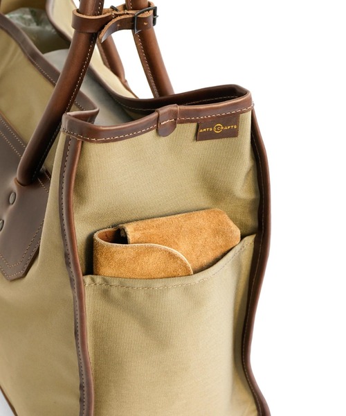 ARTS & CRAFTS(アーツアンドクラフト)の「アーツアンドクラフツ / CORDURA SPAN コーデュラスパン / SQUARE TOTE スクエアトート(トートバッグ・メンズ・ブラック/ダークベージュ・FREE)」の10枚目の写真