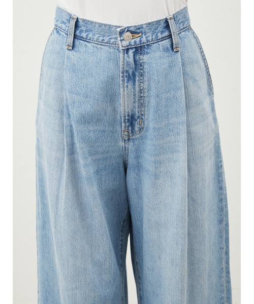 Mila Owen（ミラオーウェン）の「【WEB限定00サイズ】ルーズフィットタックバギーデニムパンツ（デニムパンツ・レディース・ブルー/ライトブルー/ブラック・00/0/1）」の14枚目の写真