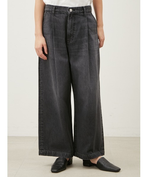 Mila Owen（ミラオーウェン）の「【WEB限定00サイズ】ルーズフィットタックバギーデニムパンツ（デニムパンツ・レディース・ブルー/ライトブルー/ブラック・00/0/1）」の18枚目の写真