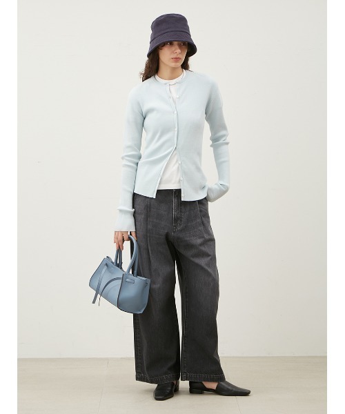 Mila Owen（ミラオーウェン）の「【WEB限定00サイズ】ルーズフィットタックバギーデニムパンツ（デニムパンツ・レディース・ブルー/ライトブルー/ブラック・00/0/1）」の19枚目の写真