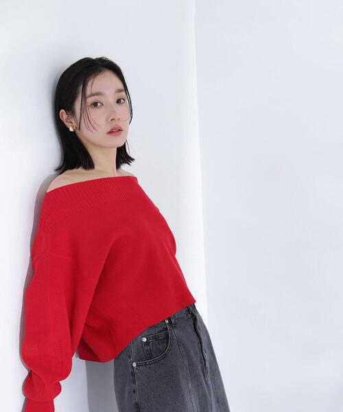 NATURAL BEAUTY BASIC(ナチュラルビューティーベーシック)の「◇クロップドオフショルニット(ニット/セーター・レディース・グレー/オレンジ/オフホワイト/レッド・FREE)」の19枚目の写真