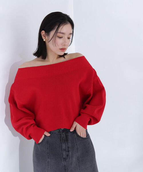 NATURAL BEAUTY BASIC(ナチュラルビューティーベーシック)の「◇クロップドオフショルニット(ニット/セーター・レディース・グレー/オレンジ/オフホワイト/レッド・FREE)」の21枚目の写真