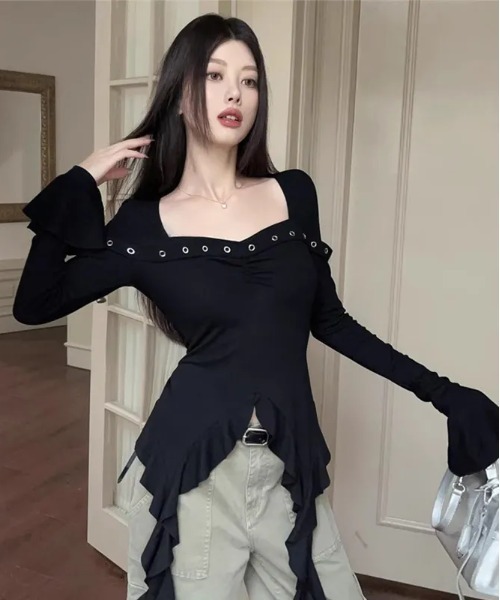 Sibra（シブラ）の「ラッフルスリーブマーメイドトップス（Tシャツ/カットソー・レディース・ホワイト/ブラック・M）」の11枚目の写真