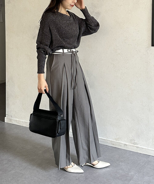 Thevon（ゼボン）の「Tストラップミュール（パンプス・レディース・シルバー/アイボリー/ブラック・M/L）」の8枚目の写真