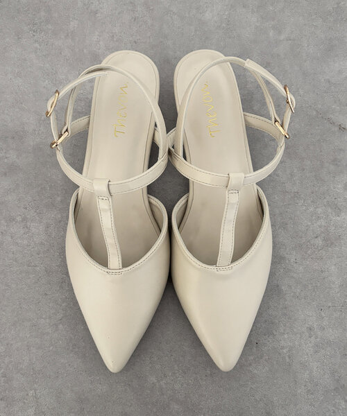 Thevon（ゼボン）の「Tストラップミュール（パンプス・レディース・シルバー/アイボリー/ブラック・M/L）」の9枚目の写真