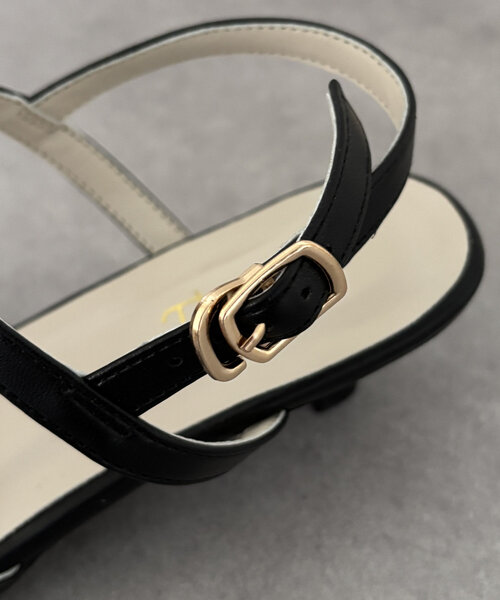 Thevon（ゼボン）の「Tストラップミュール（パンプス・レディース・シルバー/アイボリー/ブラック・M/L）」の21枚目の写真