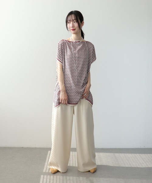 Three Four Time（ｽﾘｰﾌｫｰﾀｲﾑ）の「スカーフリメイク風フラワープリントブラウス　オリジナル（シャツ/ブラウス・レディース・サックスブルー/ピンク・FREE）」の6枚目の写真