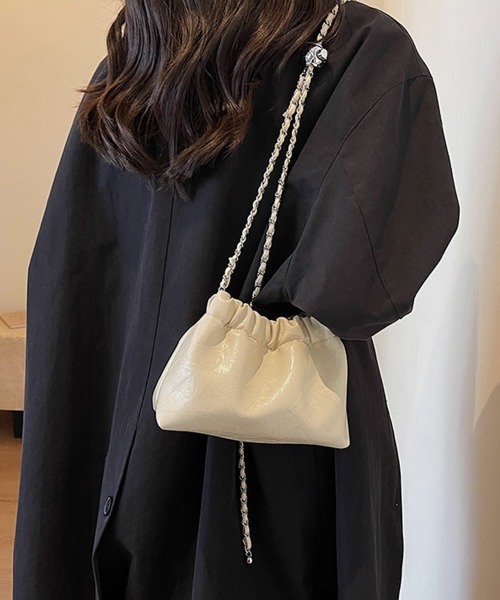 Miniministore(ミニミニストア)の「チェーンショルダーバッグ ミニ巾着バッグ(ショルダーバッグ・レディース・シルバー/アイボリー/ブラック/ブラウン・FREE)」の8枚目の写真