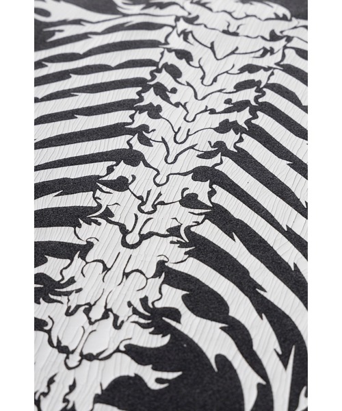 SUPPLIER（サプライヤー）の「Tシャツ｜Vintage Wash Fire Bones Tee｜SUPPLIER（Tシャツ/カットソー・メンズ・ベージュ/ブラック・SMALL/MEDIUM/LARGE/X-LARGE）」の17枚目の写真