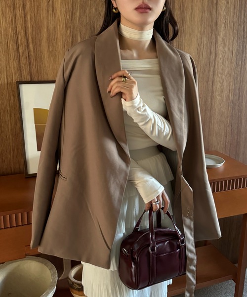 efill（エフィル）の「ストール付き シアー オフショル カットソー（Tシャツ/カットソー・レディース・ブラック/アイボリー・FREE）」の20枚目の写真