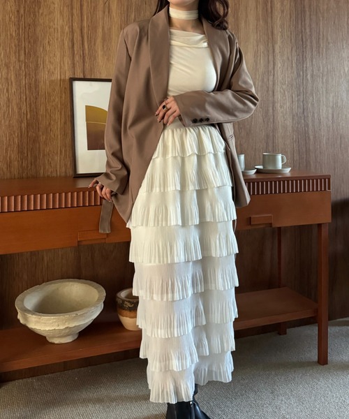 efill（エフィル）の「ストール付き シアー オフショル カットソー（Tシャツ/カットソー・レディース・ブラック/アイボリー・FREE）」の19枚目の写真