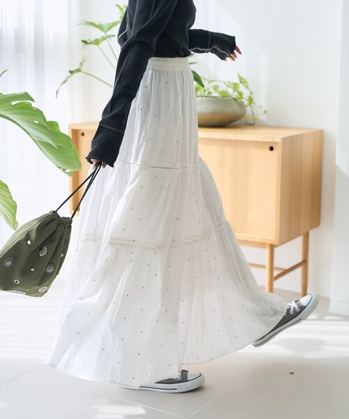 FREAK'S STORE（フリークスストア）の「インド はしごレース ティアードマキシスカート/フレアマキシスカート/コットンロングスカート/ラメドットスカート（スカート・レディース・ブラック/ワイン/オフホワイト/ホワイト/ダークネイビー/ベージュ/チャコール・ﾌﾘ-）」の19枚目の写真