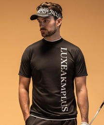 LUXEAKMPLUS(リュクスエイケイエムプラス)ゴルフ バーチカルロゴ 半袖モックネックTシャツ(吸水 / UVカット)