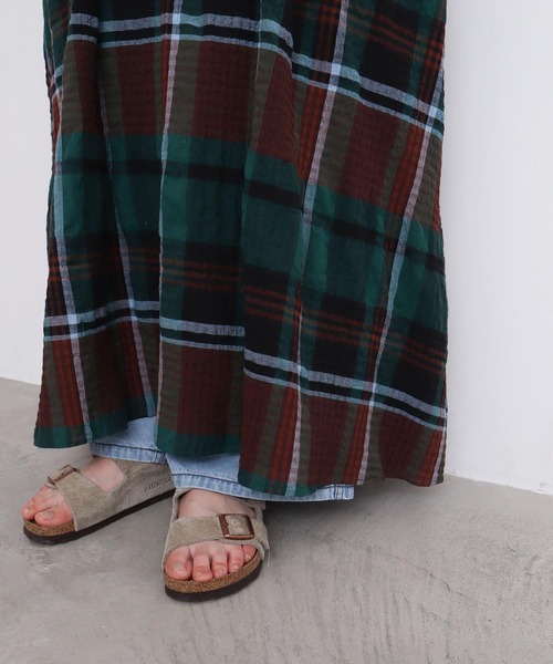 l'atelier du savon（アトリエドサボン）の「●高島ちぢみbig check ふんわりワンピース（ワンピース・レディース・ホワイト/グリーン・FREE）」の4枚目の写真