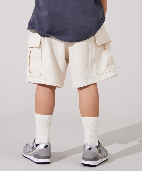 PAIRMANON STREET（ペアマノンストリート）の「【PAIRMANON STREET】選べる6色 ショート カーゴ パンツ 無地 カモフラ レオパード（カーゴパンツ・キッズ・カーキ/ホワイト/ブラウン/マスタード/ベージュ/ブラック・110/150/130/160/140/100/90/120）」の19枚目の写真