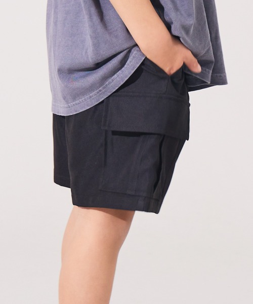 PAIRMANON STREET（ペアマノンストリート）の「【PAIRMANON STREET】選べる6色 ショート カーゴ パンツ 無地 カモフラ レオパード（カーゴパンツ・キッズ・カーキ/ホワイト/ブラウン/マスタード/ベージュ/ブラック・110/150/130/160/140/100/90/120）」の11枚目の写真