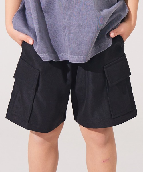 PAIRMANON STREET（ペアマノンストリート）の「【PAIRMANON STREET】選べる6色 ショート カーゴ パンツ 無地 カモフラ レオパード（カーゴパンツ・キッズ・カーキ/ホワイト/ブラウン/マスタード/ベージュ/ブラック・110/150/130/160/140/100/90/120）」の13枚目の写真