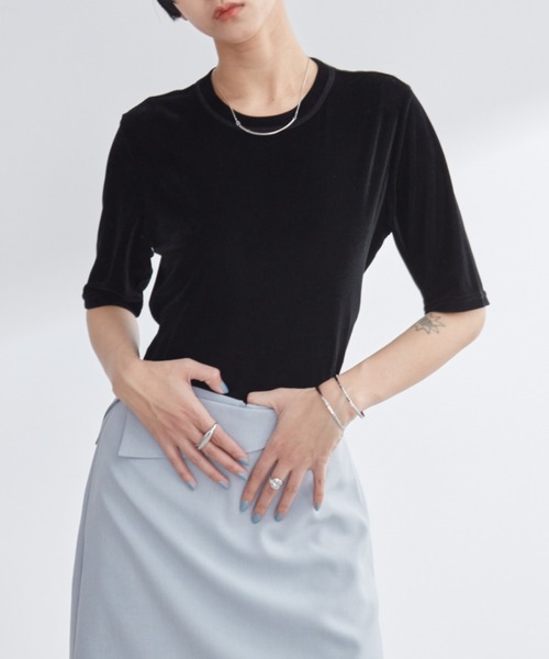Aunt Marie's(アントマリーズ)の「シアーベロアハーフスリーブトップス/カットソー(Tシャツ/カットソー・レディース・グリーン/アイボリー/ブラック/グレー・FREE)」の3枚目の写真