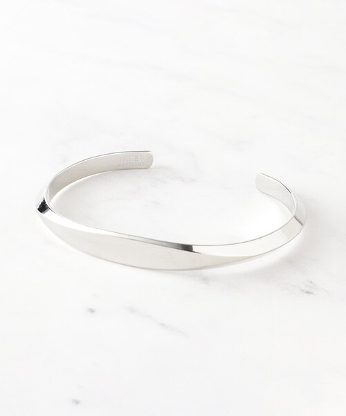 TAKEO KIKUCHI（タケオキクチ）の「アクセント アソートバングル（ブレスレット・メンズ・シルバー/シルバー系/シルバー系1/シルバー系2/シルバー系3・00）」の2枚目の写真