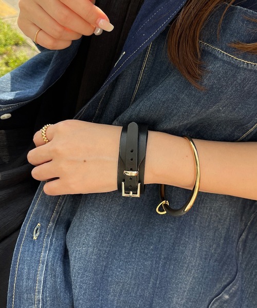 DouDou(ドゥドゥ)の「レザーベルトブレス(ブレスレット・レディース・ブラック/ダークブラウン/キャメル・FREE)」の3枚目の写真