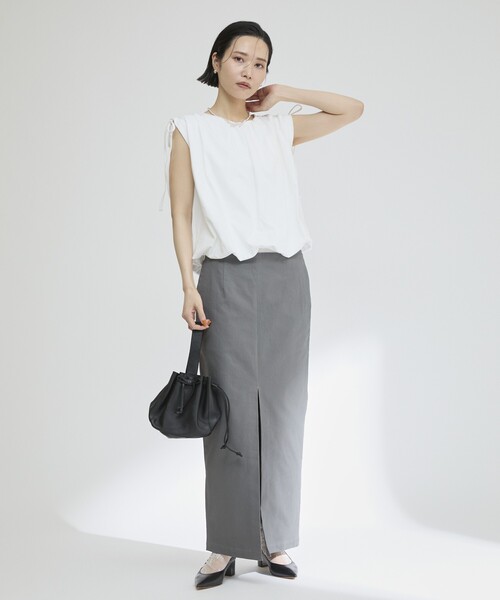 Firsthand(ファーストハンド)の「Firsthand/ファーストハンド オーガニックコットン ドロストギャザーバルーントップス / フレンチスリーブTシャツ / 袖リボン(Tシャツ/カットソー・レディース・ホワイト/ブラック/ブラウン/ブルー・FREE)」の13枚目の写真