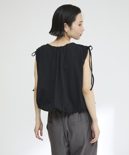 Firsthand(ファーストハンド)の「Firsthand/ファーストハンド オーガニックコットン ドロストギャザーバルーントップス / フレンチスリーブTシャツ / 袖リボン(Tシャツ/カットソー・レディース・ホワイト/ブラック/ブラウン/ブルー・FREE)」の20枚目の写真