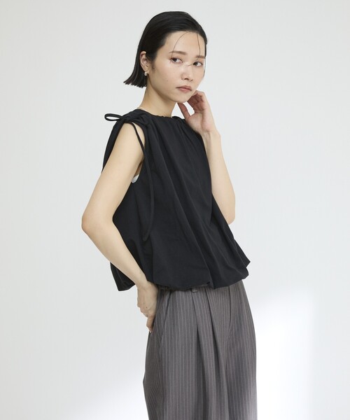 Firsthand(ファーストハンド)の「Firsthand/ファーストハンド オーガニックコットン ドロストギャザーバルーントップス / フレンチスリーブTシャツ / 袖リボン(Tシャツ/カットソー・レディース・ホワイト/ブラック/ブラウン/ブルー・FREE)」の22枚目の写真
