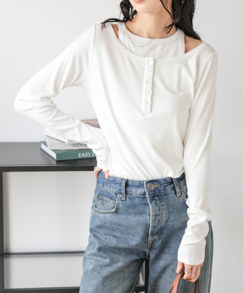 AMELY(エミリー)の「アメスリ&ヘンリーネックトップス(Tシャツ/カットソー・レディース・ブラック/ホワイト/グレー・フリー)」の5枚目の写真