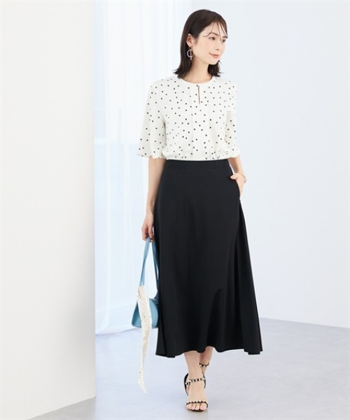 7days Life Styling(セブンデイズライフスタイリング)の「【ひんやり接触冷感】シルケット加工フレアスカート<大きいサイズ有>(スカート・レディース・ネイビー/ブラック・3L/S/M/L/LL)」の5枚目の写真